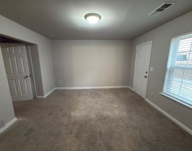 2193 Landing Walk Drive - Photo Thumbnail 5
