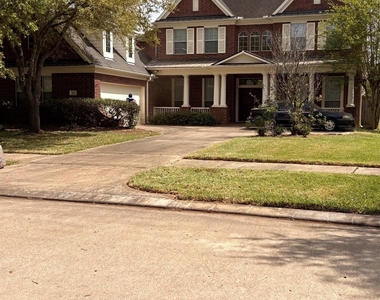 4627 Lake Knoll Court - Photo Thumbnail 1