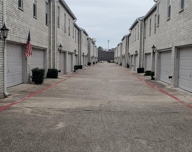 17473 Red Oak Drive - Photo Thumbnail 16