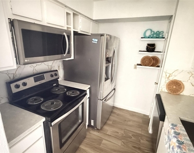 6200 W Tidwell Road - Photo Thumbnail 2