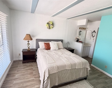 6200 W Tidwell Road - Photo Thumbnail 7
