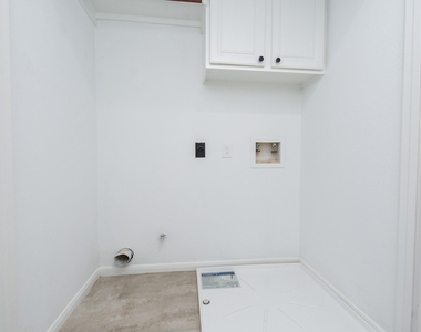 134 Magnolia Pond Place - Photo Thumbnail 24
