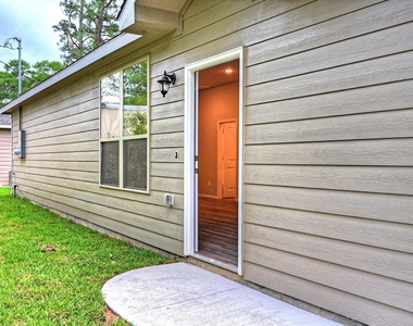 11604 Vistawood Street - Photo Thumbnail 3