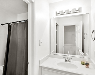 1719 Redwing Bluff Drive - Photo Thumbnail 21