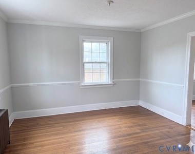 1724 Wilmington Avenue - Photo Thumbnail 12