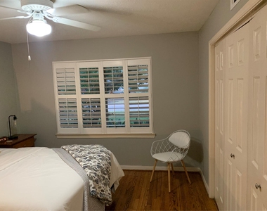9626 Long Branch Lane - Photo Thumbnail 12