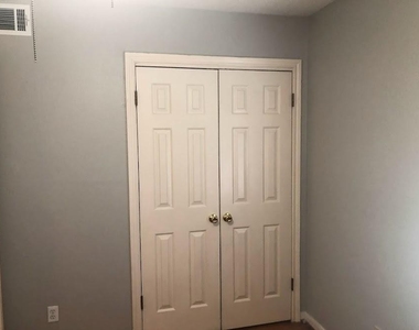9626 Long Branch Lane - Photo Thumbnail 15