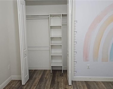 2305 Ariane Drive - Photo Thumbnail 28