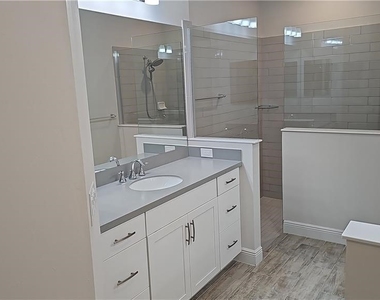 2305 Ariane Drive - Photo Thumbnail 14