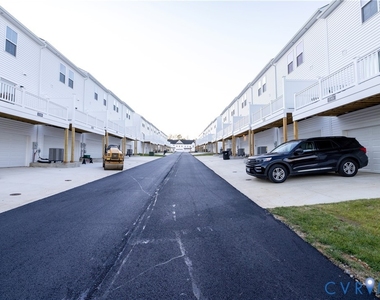 15390 Oasis Sun Alley - Photo Thumbnail 18