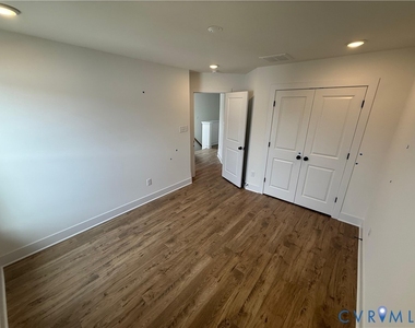 15390 Oasis Sun Alley - Photo Thumbnail 9