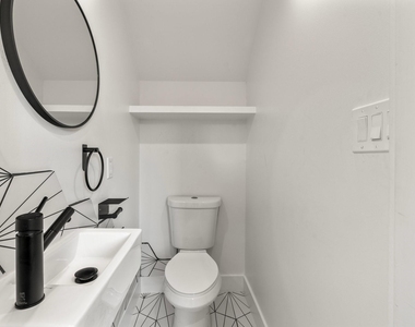 3802 Commerce Street - Photo Thumbnail 14