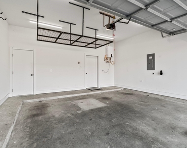 3802 Commerce Street - Photo Thumbnail 45