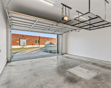 3802 Commerce Street - Photo Thumbnail 44