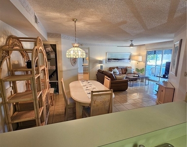 14831 Summerlin Woods Drive - Photo Thumbnail 2