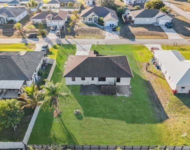918 Acroft Avenue - Photo Thumbnail 27