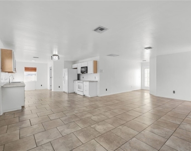 918 Acroft Avenue - Photo Thumbnail 5