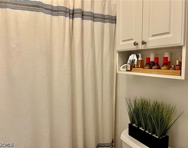 6300 S Pointe Boulevard - Photo Thumbnail 8