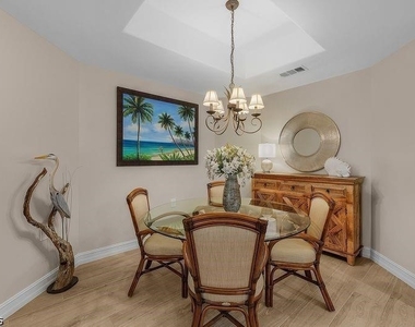 11065 Harbour Yacht Court - Photo Thumbnail 4