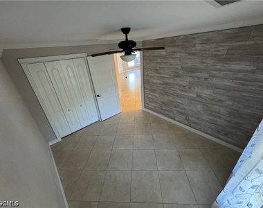 3313 35th Street W - Photo Thumbnail 6
