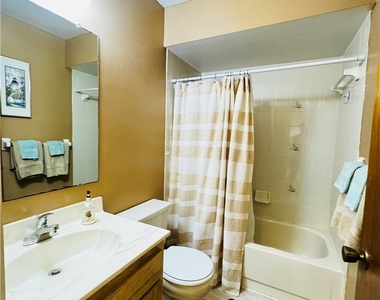 4903 Vincennes Street - Photo Thumbnail 13