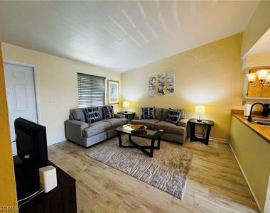 4903 Vincennes Street - Photo Thumbnail 2
