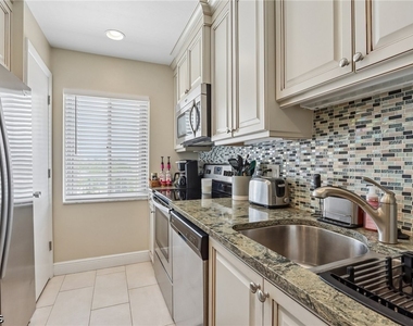 7400 Estero Boulevard - Photo Thumbnail 12