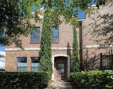 1414 Emancipation Avenue - Photo Thumbnail 20