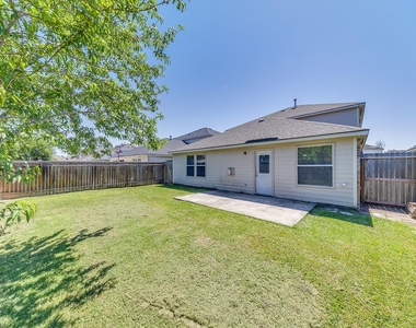 627 Regal Hollow Lane - Photo Thumbnail 5