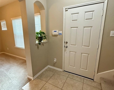 11930 Jelicoe Drive - Photo Thumbnail 5