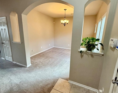11930 Jelicoe Drive - Photo Thumbnail 6