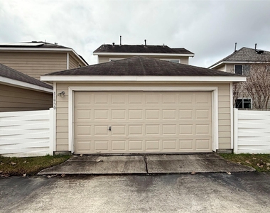 11930 Jelicoe Drive - Photo Thumbnail 30