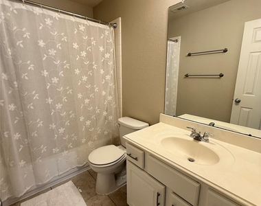 11930 Jelicoe Drive - Photo Thumbnail 14