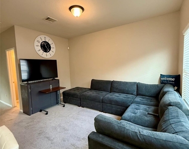 11930 Jelicoe Drive - Photo Thumbnail 18