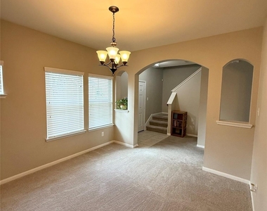 11930 Jelicoe Drive - Photo Thumbnail 8