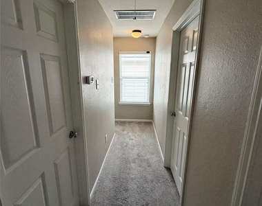 11930 Jelicoe Drive - Photo Thumbnail 16