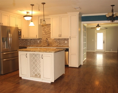6377 County Road 659 - Photo Thumbnail 8