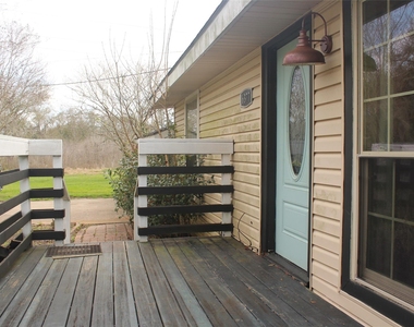 6377 County Road 659 - Photo Thumbnail 4