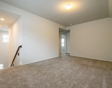 16856 Pink Wintergreen Drive - Photo Thumbnail 21