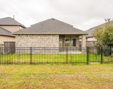 16856 Pink Wintergreen Drive - Photo Thumbnail 29