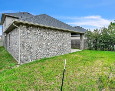16856 Pink Wintergreen Drive - Photo Thumbnail 28