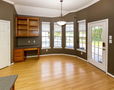 2435 Thorndon Park Court - Photo Thumbnail 26
