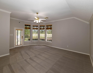 2435 Thorndon Park Court - Photo Thumbnail 21