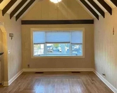 14 Baywood - Photo Thumbnail 1