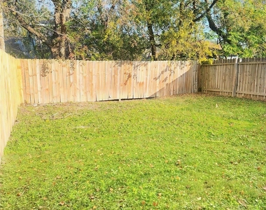 6824 W Fuqua Drive - Photo Thumbnail 21