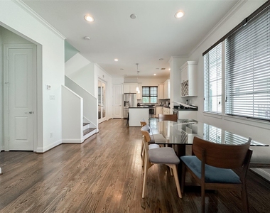 2 Hermann Park Court - Photo Thumbnail 12