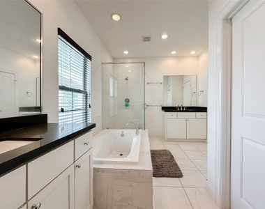 2 Hermann Park Court - Photo Thumbnail 25