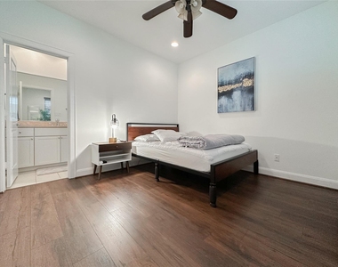 2 Hermann Park Court - Photo Thumbnail 31