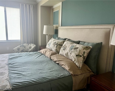 9509 Avellino Way - Photo Thumbnail 26