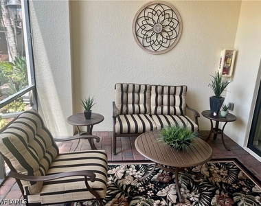 9509 Avellino Way - Photo Thumbnail 2